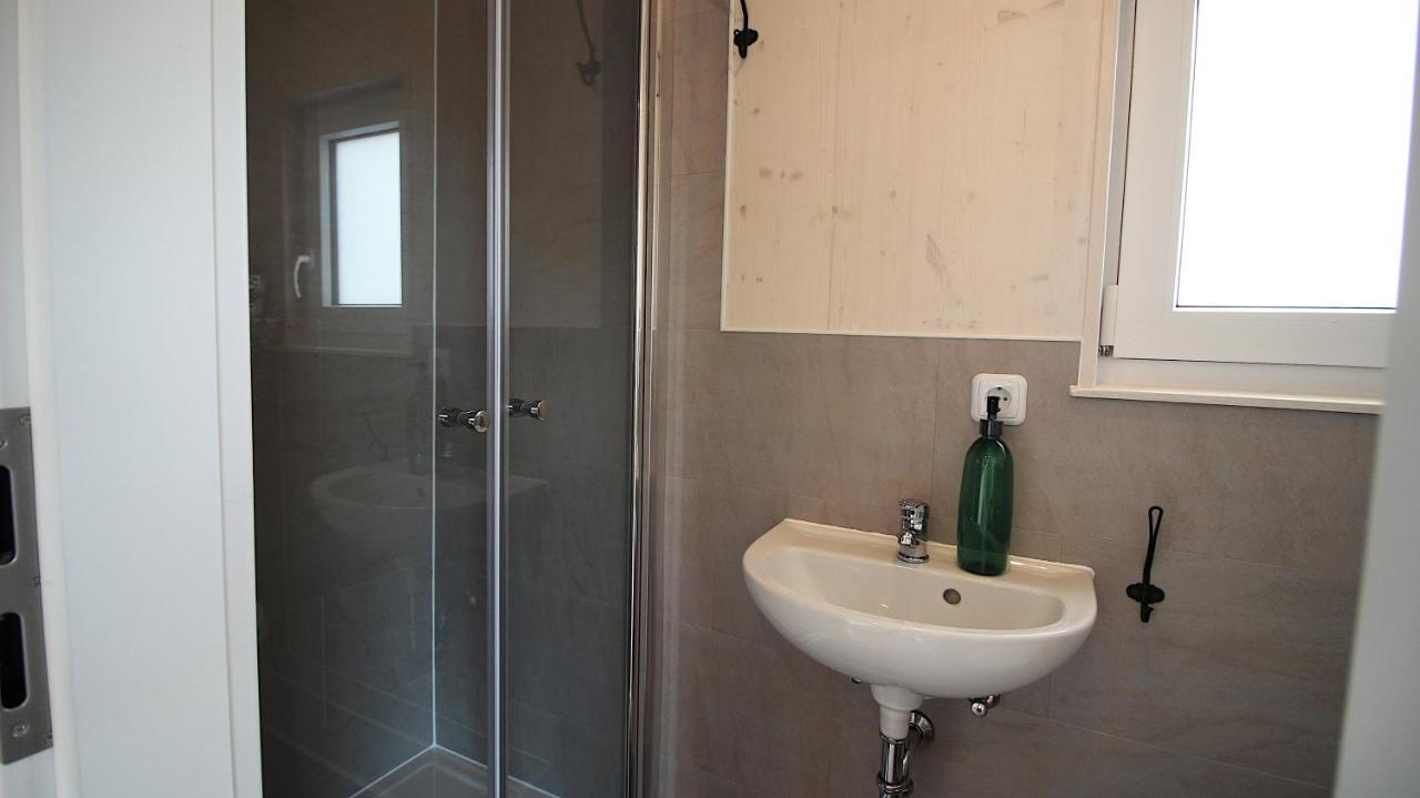 Tiny Hotel Herdt Reichenberg  エクステリア 写真